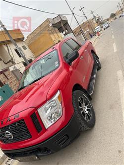 نيسان تيتان